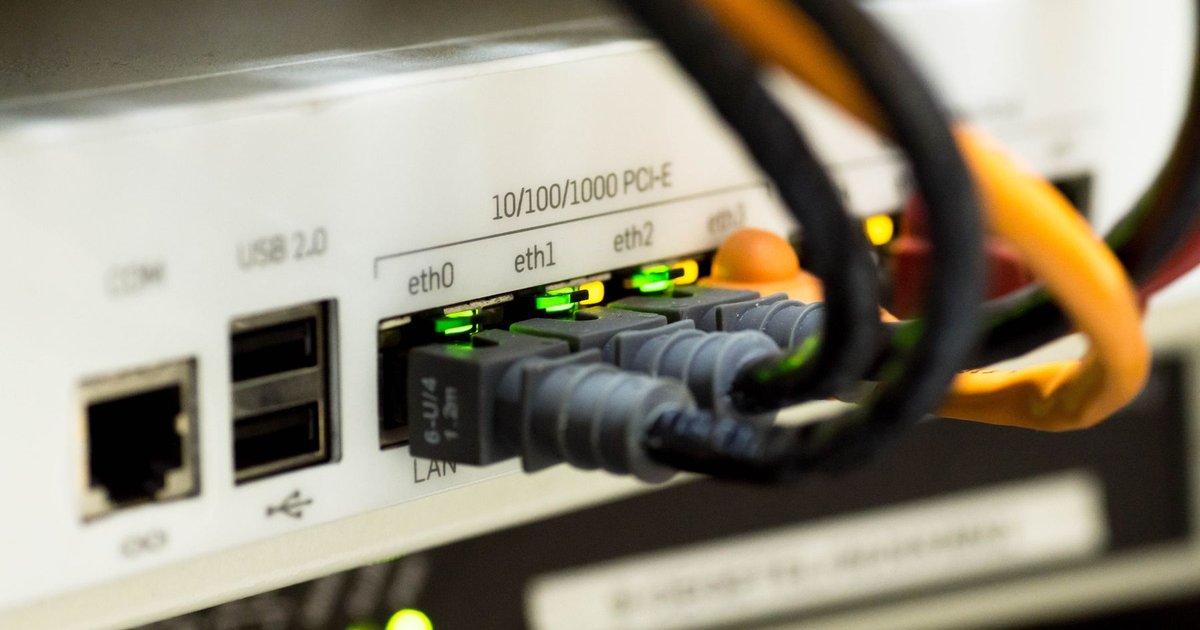 500Mbps vs 900Mbps broadband October 2026: when BT Full Fibre 900 wins