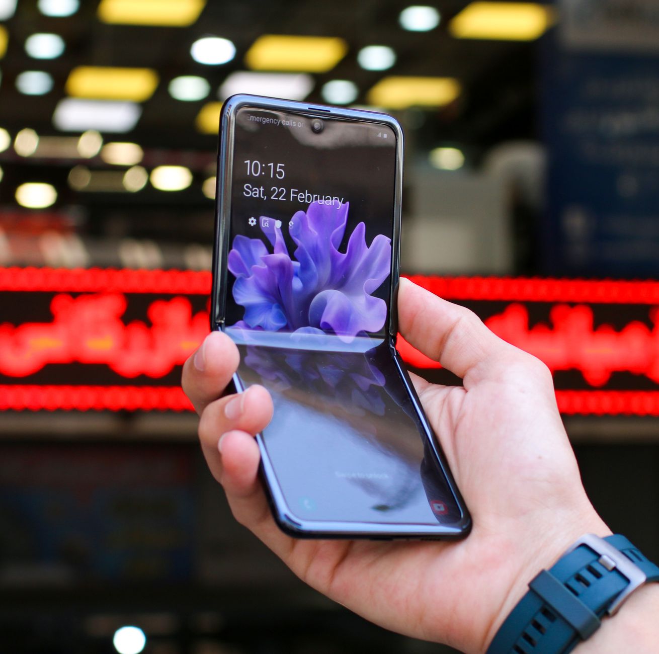 Samsung Galaxy Z Flip and Z Fold foldable phones